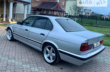 Седан BMW 5 Series 1994 в Ивано-Франковске