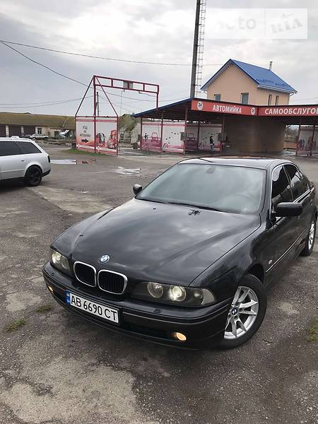 Седан BMW 5 Series 2002 в Вінниці