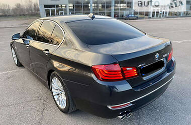 Седан BMW 5 Series 2014 в Кривом Роге