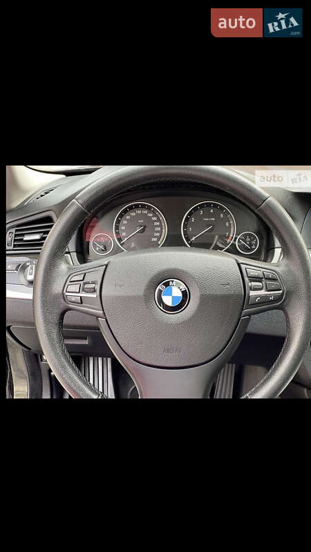 Седан BMW 5 Series 2011 в Івано-Франківську