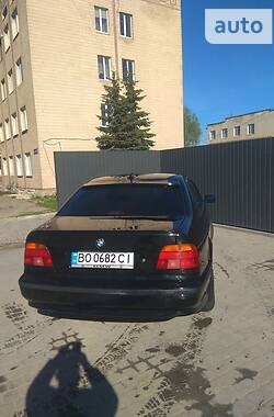 Седан BMW 5 Series 2000 в Тернополе