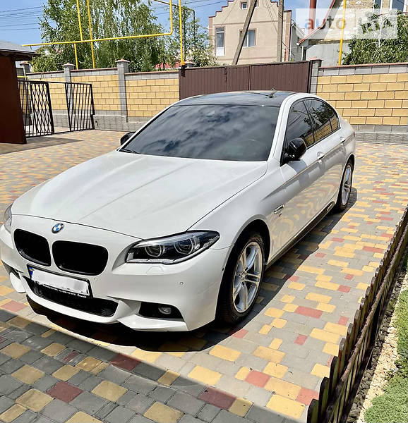 Седан BMW 5 Series 2015 в Одессе