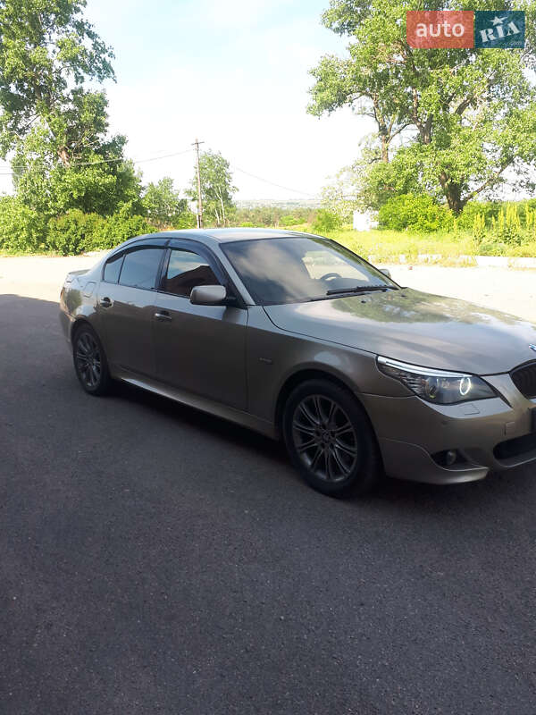 Седан BMW 5 Series 2008 в Кропивницком