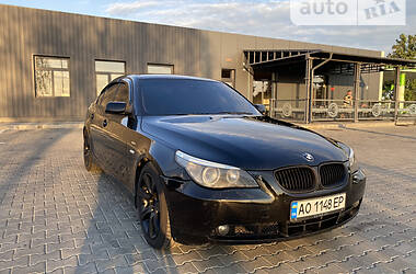 Седан BMW 5 Series 2004 в Коломые