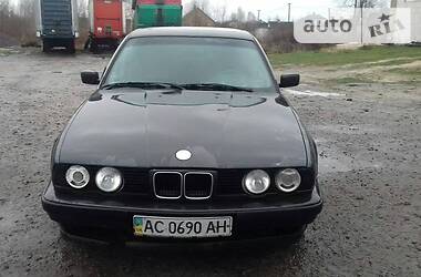 Седан BMW 5 Series 1994 в Камне-Каширском