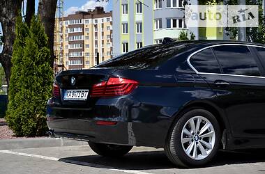 Седан BMW 5 Series 2016 в Житомирі