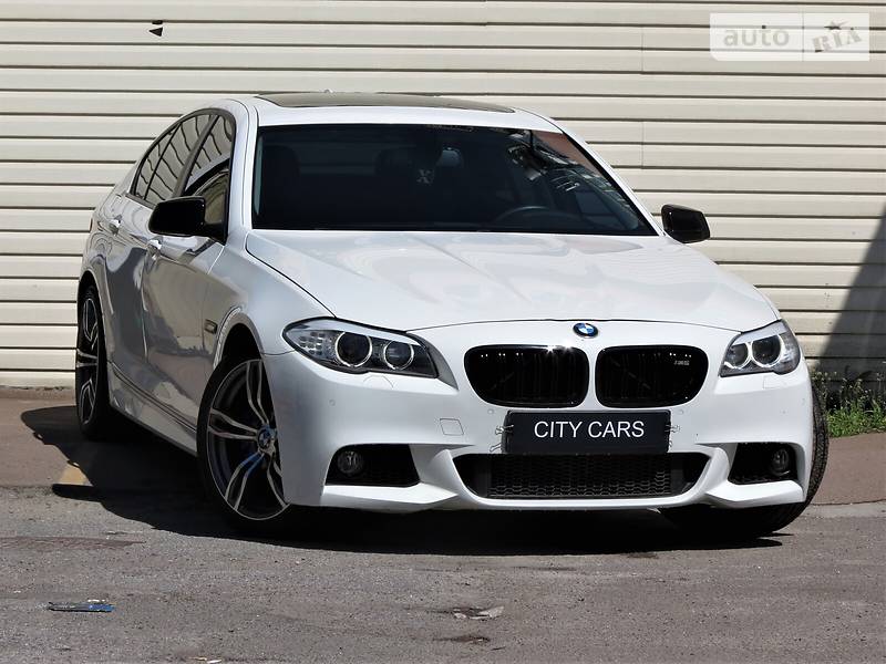 Седан BMW 5 Series 2012 в Киеве