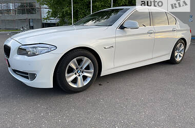 Седан BMW 5 Series 2011 в Стрию