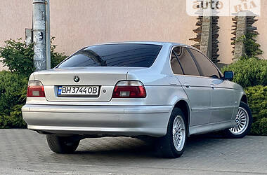 Седан BMW 5 Series 2001 в Одессе