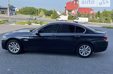 Седан BMW 5 Series 2015 в Хмельницком