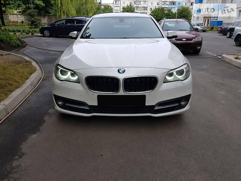 Седан BMW 5 Series 2015 в Хмельницком