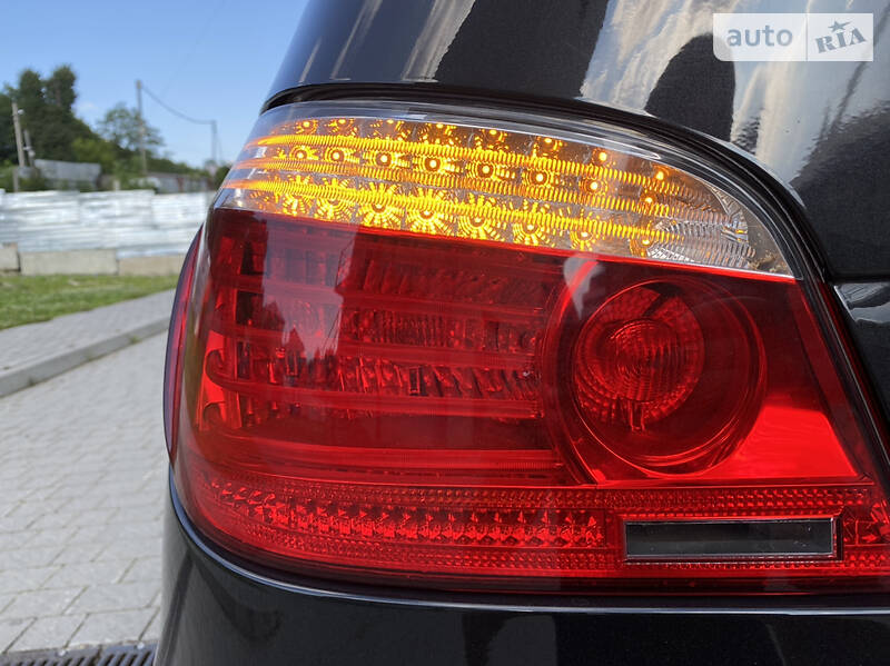 Седан BMW 5 Series 2008 в Львові