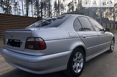 Седан BMW 5 Series 2001 в Києві