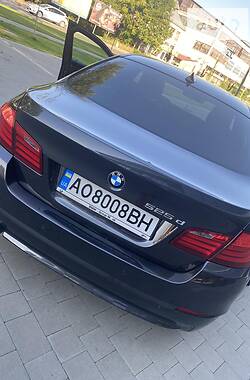 Седан BMW 5 Series 2011 в Ужгороде