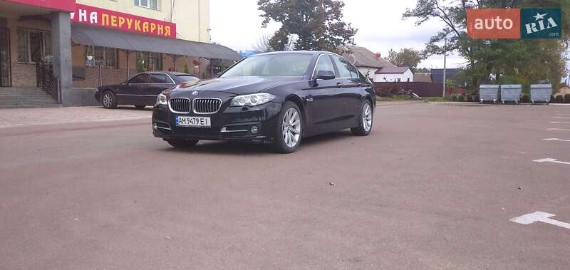 Седан BMW 5 Series 2015 в Коростені