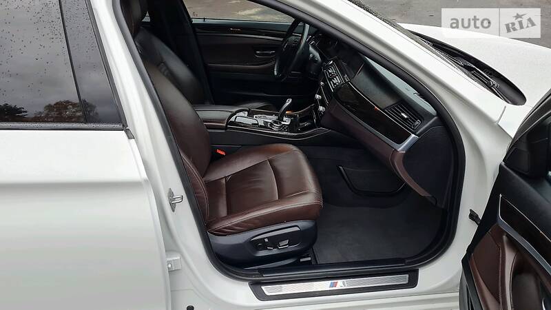 Седан BMW 5 Series 2014 в Ковелі