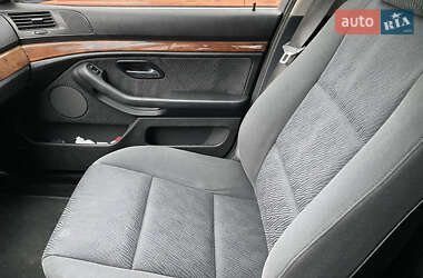 Седан BMW 5 Series 2001 в 
