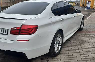 Седан BMW 5 Series 2012 в 
