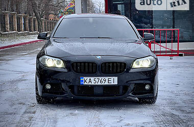 Седан BMW 5 Series 2012 в Киеве