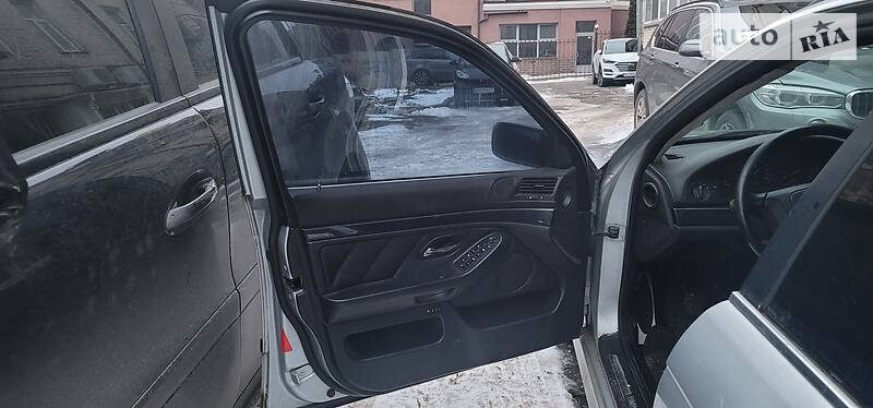 Универсал BMW 5 Series 1998 в Киеве
