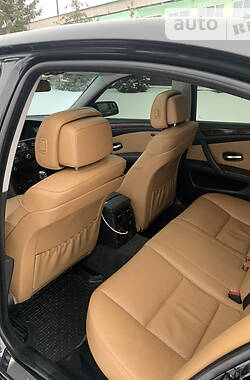 Седан BMW 5 Series 2008 в 