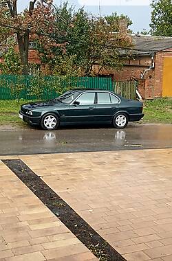 Седан BMW 5 Series 1994 в Шаргороде