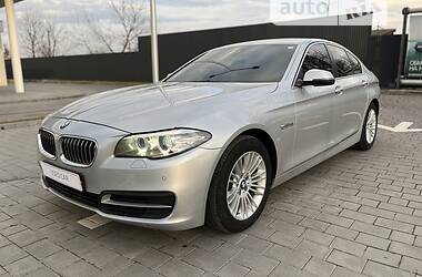 Седан BMW 5 Series 2014 в Івано-Франківську