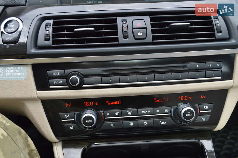 Седан BMW 5 Series 2012 в Полтаві