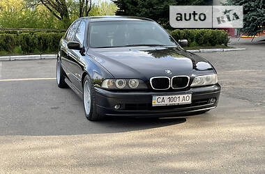 Седан BMW 5 Series 2002 в Шполе