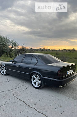 Седан BMW 5 Series 1993 в Одесі
