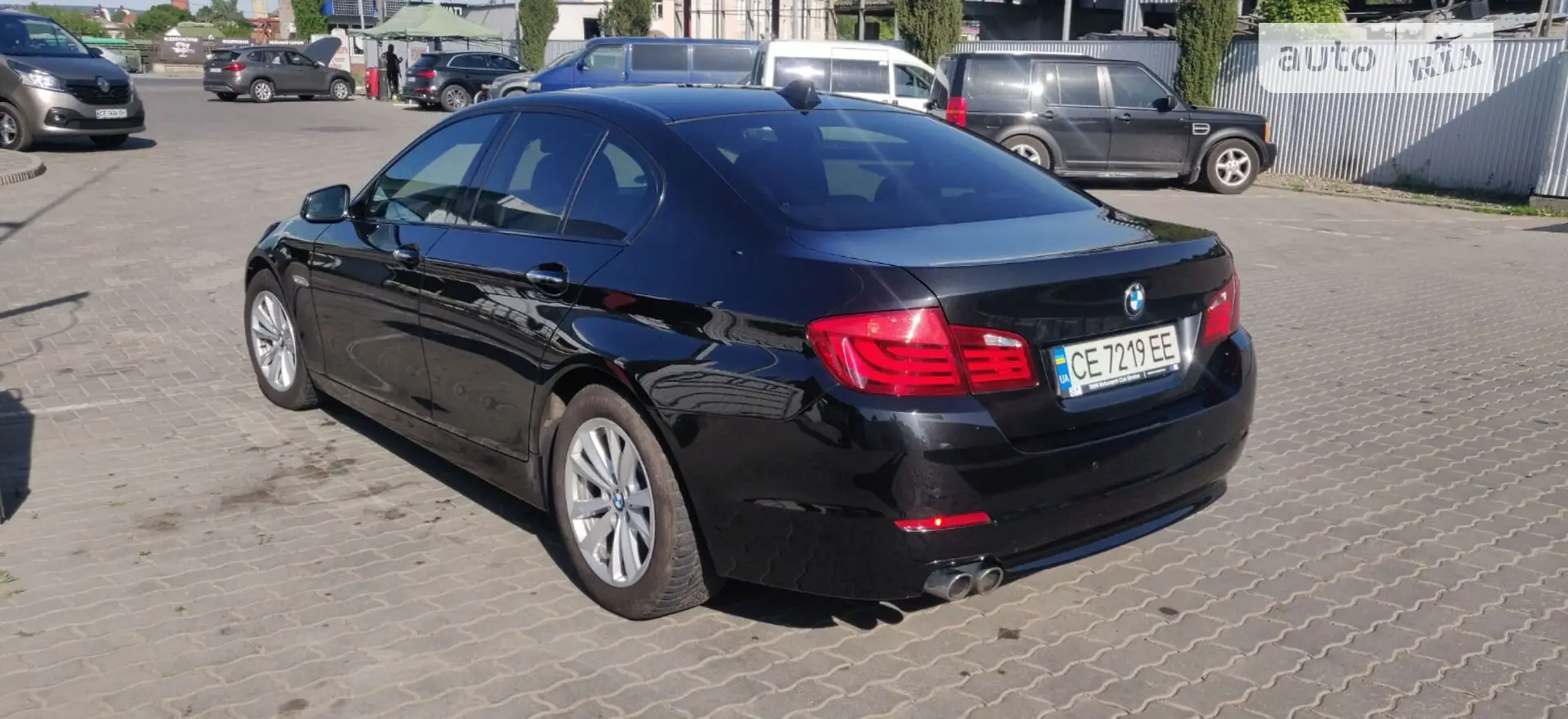 2011 BMW 5er - мініатюра 2