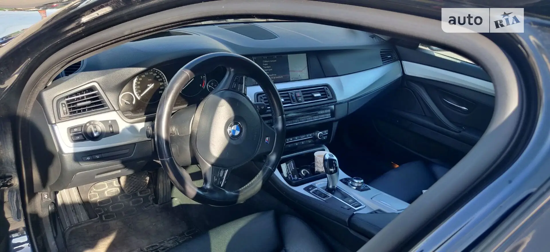 2011 BMW 5er - мініатюра 8