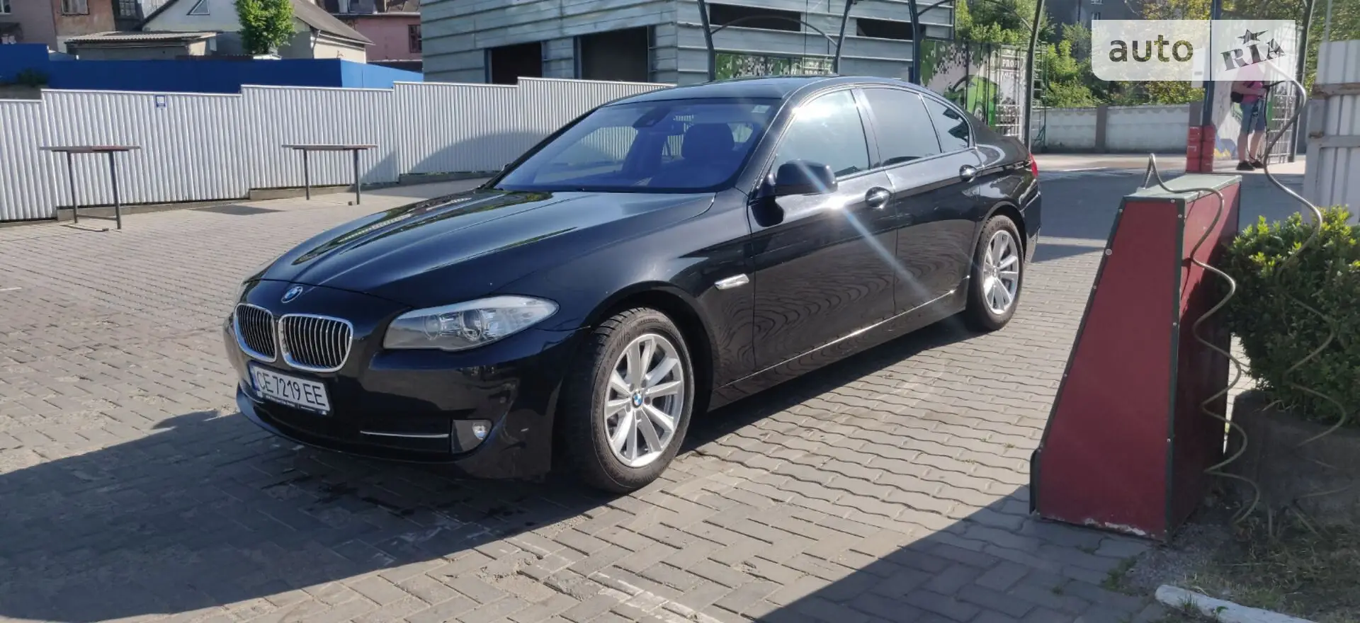 2011 BMW 5er - мініатюра 9