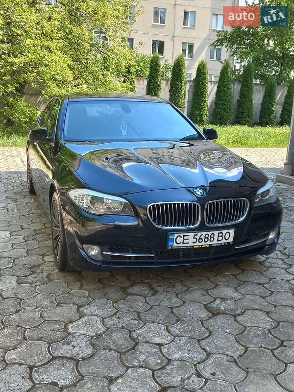 Седан BMW 5 Series 2011 в Чернівцях