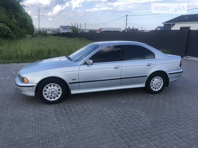 Седан BMW 5 Series 1997 в Виннице