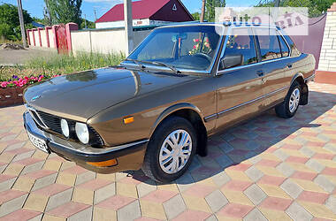 Седан BMW 5 Series 1988 в Николаеве