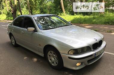 Седан BMW 5 Series 2003 в Черновцах