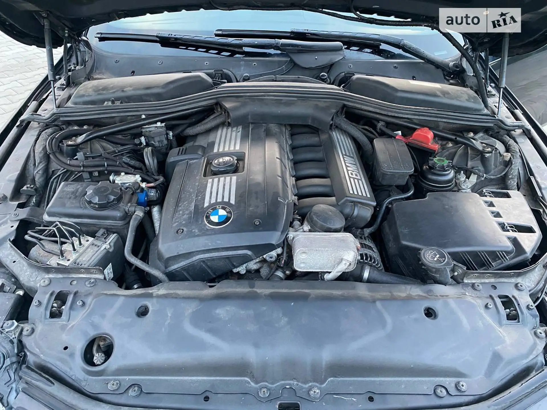2010 BMW 5er - мініатюра 12
