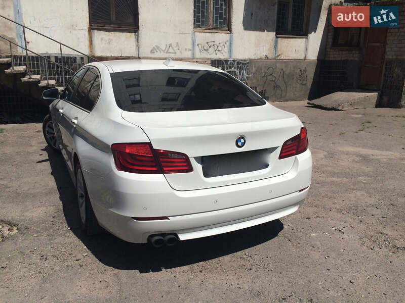 Седан BMW 5 Series 2011 в Запоріжжі