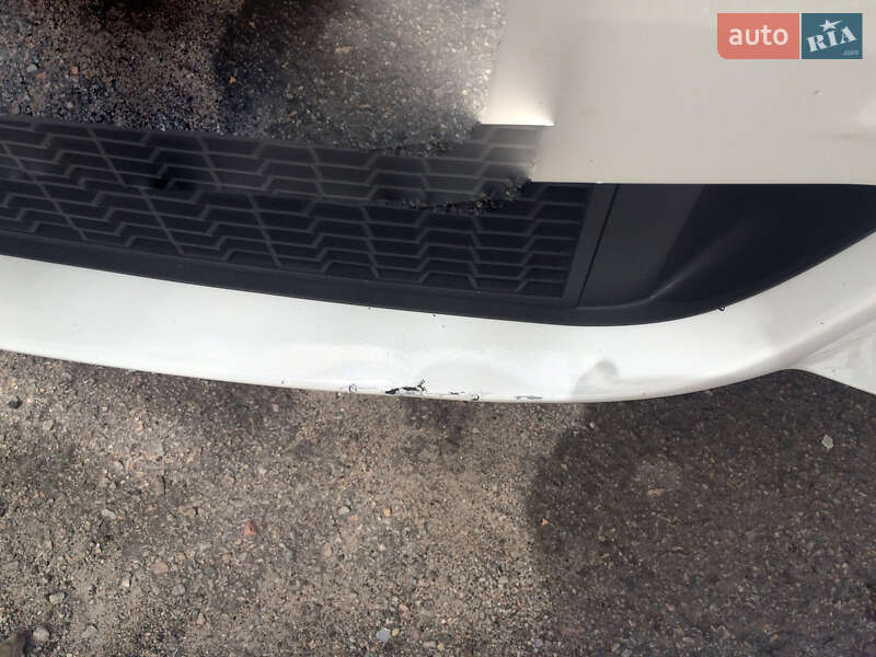 Седан BMW 5 Series 2011 в Запоріжжі