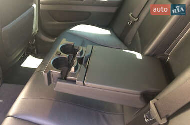 Седан BMW 5 Series 2011 в 