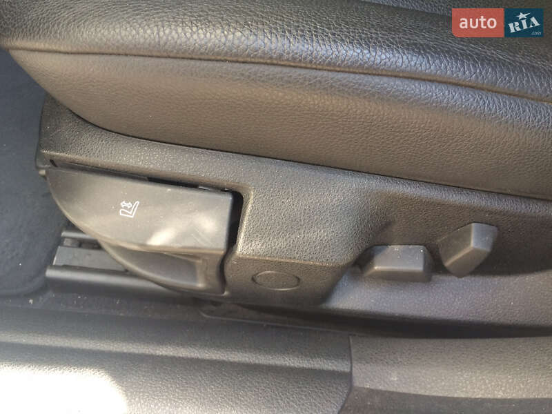 Седан BMW 5 Series 2011 в Запоріжжі