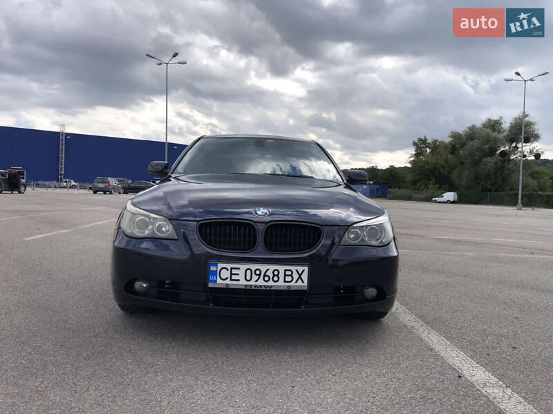 Седан BMW 5 Series 2004 в Черновцах
