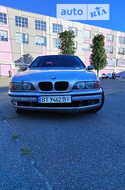 Седан BMW 5 Series 1999 в Киеве