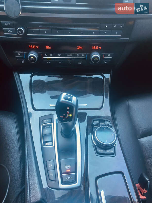 Седан BMW 5 Series 2014 в Киеве