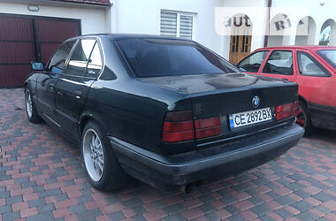 Седан BMW 5 Series 1995 в Черновцах