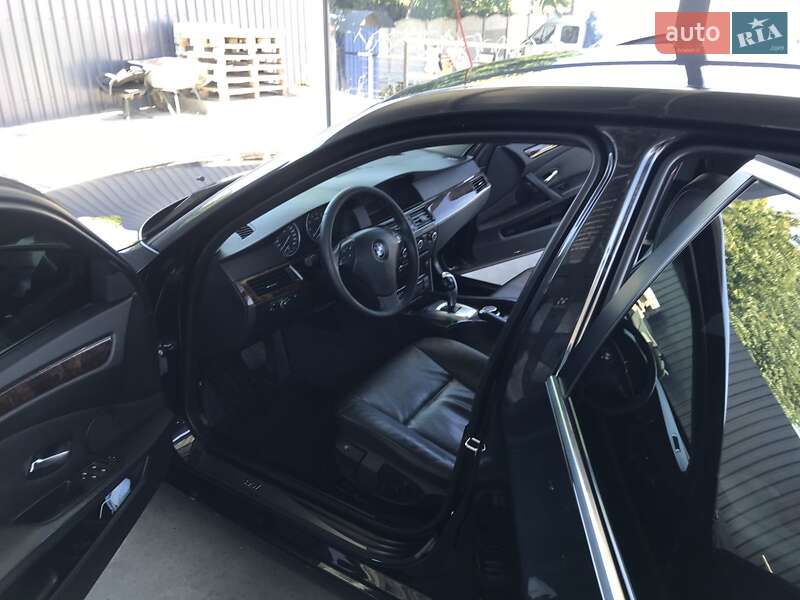 Седан BMW 5 Series 2007 в Дніпрі