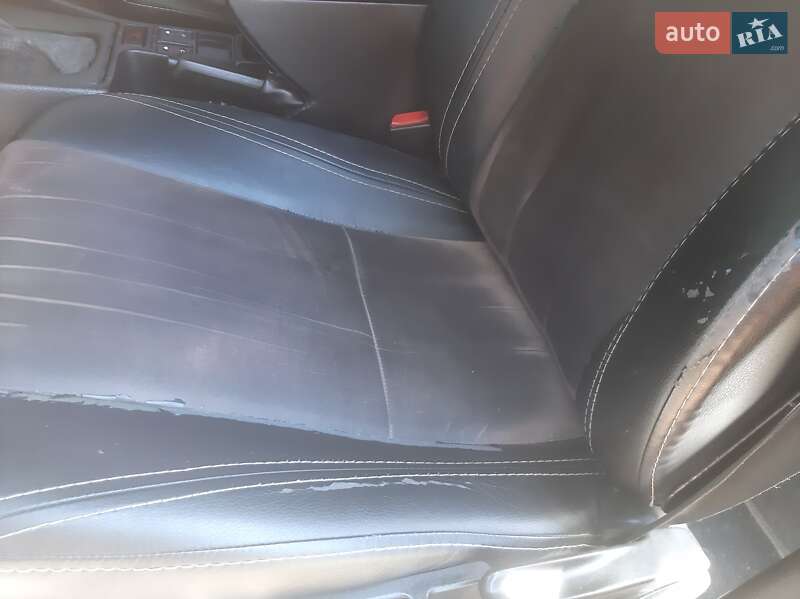 Седан BMW 5 Series 1990 в Новой Одессе фото 13 Седан BMW 5 Series 1990 в Новой Одессе