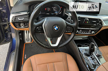 Универсал BMW 5 Series 2019 в Львове