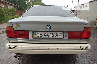 Седан BMW 5 Series 1988 в Чернигове